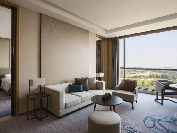 Suzhou Marriott Hotel Taihu Lake : photo 1 de la chambre suite - vue sur montagne