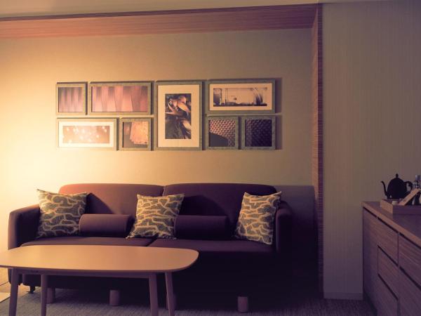 Cross Hotel Sapporo : photo 3 de la chambre chambre lits jumeaux exécutive deluxe - accès au salon - non-fumeurs