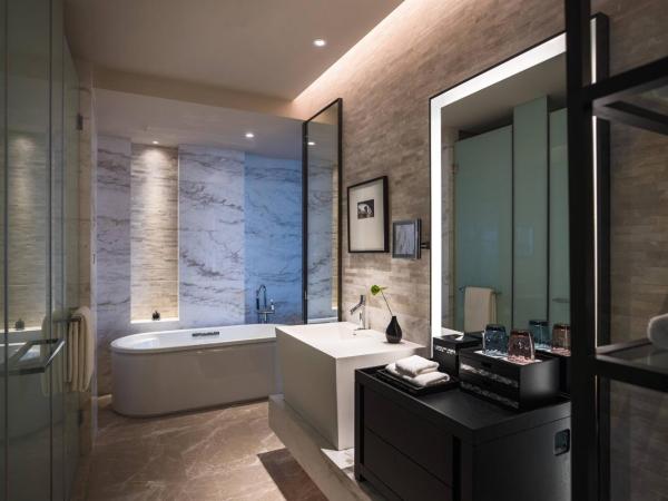 Renaissance Suzhou Taihu Lake Hotel : photo 3 de la chambre deluxe lake view king room