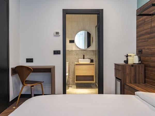 Style Suites by Olala Homes : photo 8 de la chambre chambre double