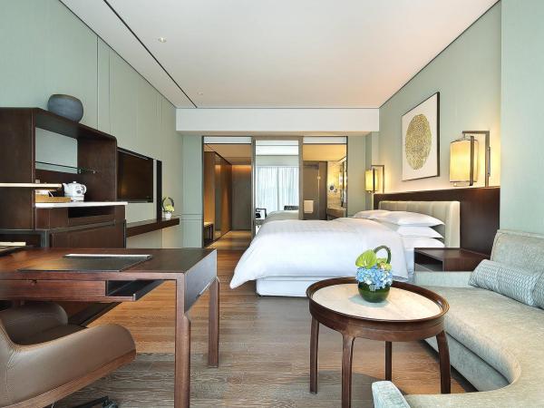 Sheraton Grand Hangzhou Binjiang Hotel : photo 5 de la chambre chambre lit king-size classique avec 1 lit king-size