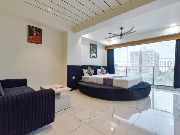 FabHotel Bliss : photo 4 de la chambre chambre deluxe