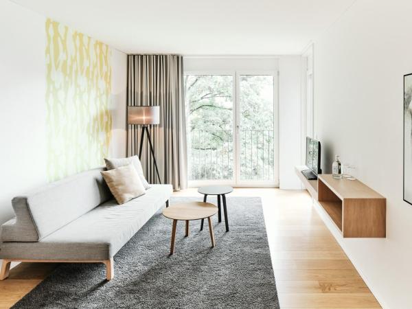 Newstar Hotel (Free Parking) : photo 2 de la chambre suite