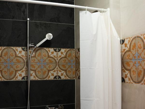 Le Chalet d'Ouchy : photo 5 de la chambre suite lit queen-size