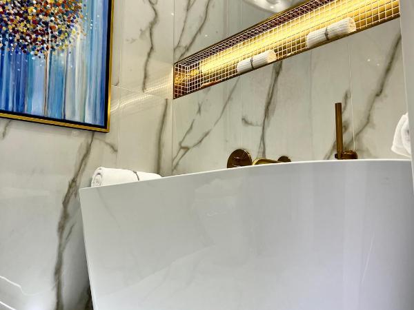 MONDRIAN Luxury Suites & Apartments Old Town : photo 4 de la chambre luxury two - bedroom magnific suite with old town view ul.krzywe koło