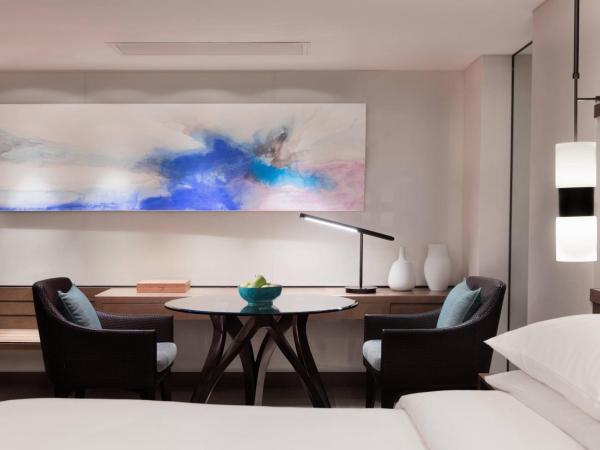 JW Marriott Hotel Sanya Dadonghai Bay : photo 8 de la chambre chambre lit king-size exécutive - vue sur océan