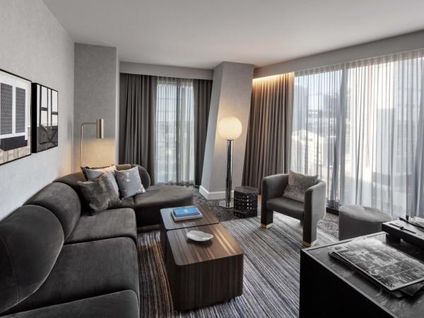 The Joseph, a Luxury Collection Hotel, Nashville : photo 1 de la chambre suite d'angle lit king-size - vue sur ville