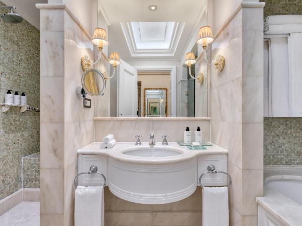 King George, a Luxury Collection Hotel, Athens : photo 5 de la chambre chambre classique avec 1 lit king-size - vue sur cour