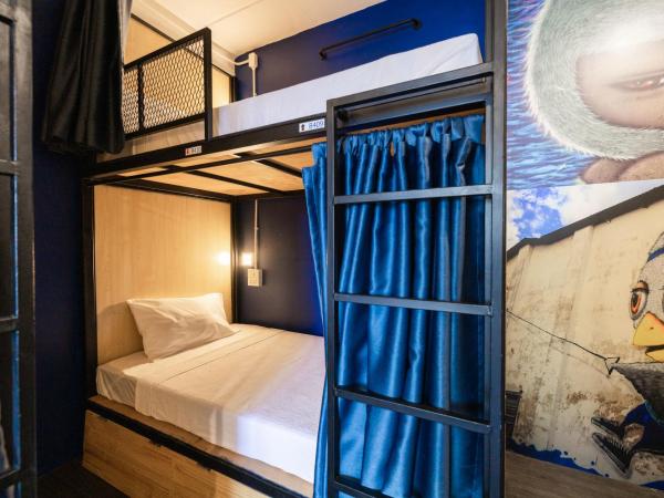 Marco Polo Phuket Poshtel & Bistro : photo 6 de la chambre lit superposé dans dortoir pour femmes 