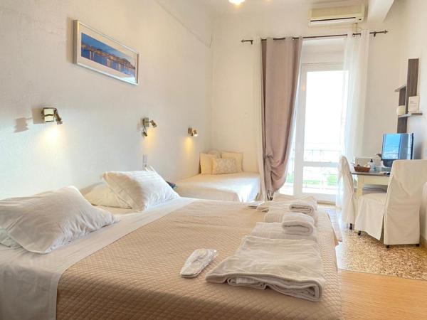 Akrotiri Hotel : photo 10 de la chambre chambre triple - vue sur mer
