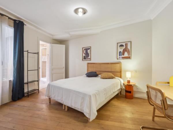 Hôtel Juliette : photo 3 de la chambre chambre triple confort