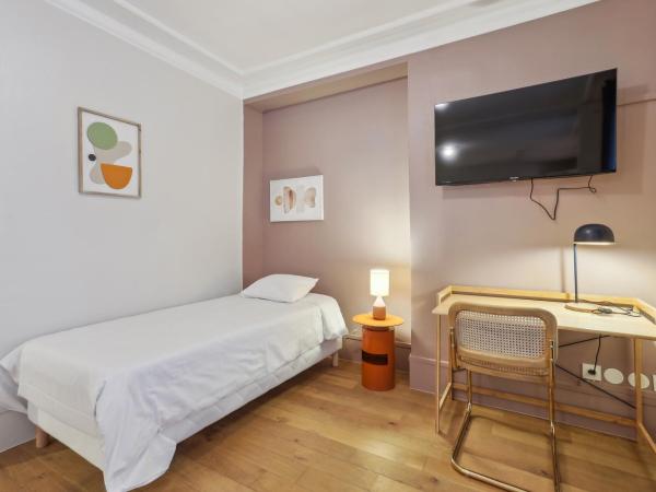 Hôtel Juliette : photo 2 de la chambre chambre triple confort