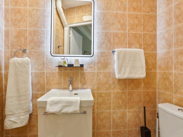 Hôtel Juliette : photo 2 de la chambre chambre quadruple confort