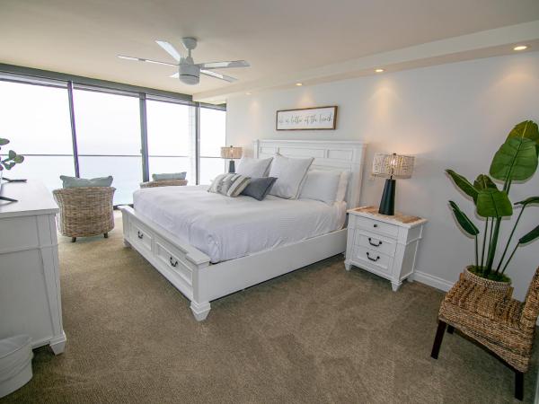 Capri Beach Accommodations at Capri By The Sea : photo 3 de la chambre appartement 2 chambres – vue sur océan