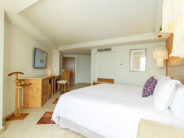 Camino Real Veracruz : photo 5 de la chambre de lujo superior king