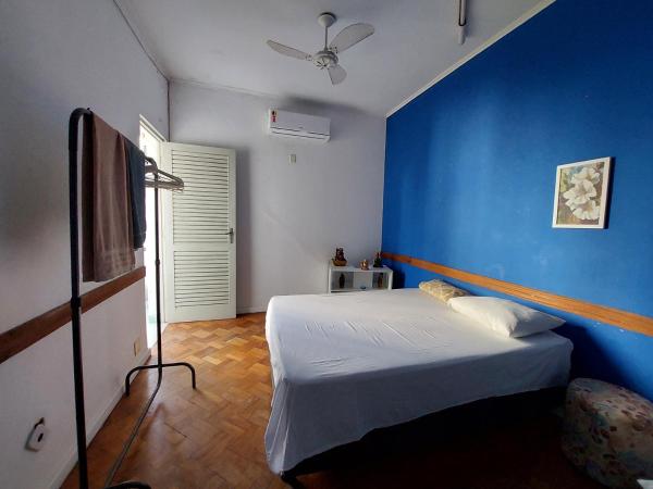 Nomads Hostel Multicultural & Coworking : photo 2 de la chambre chambre double deluxe avec douche