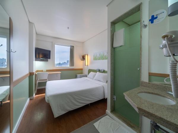 ibis budget Manaus : photo 7 de la chambre chambre double supérieure 