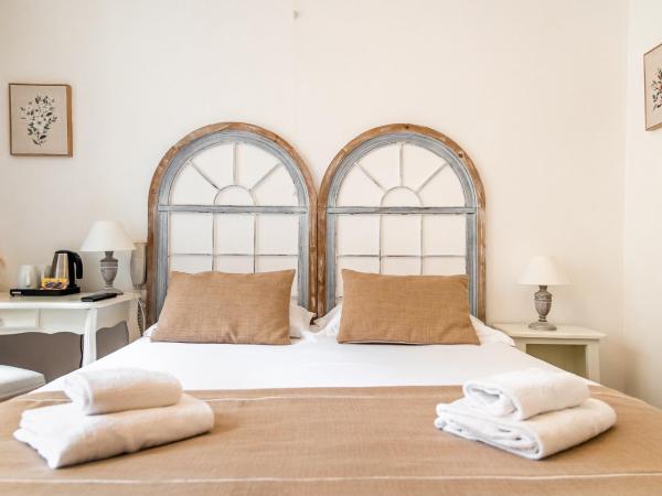 Demeures & Châteaux - Hôtel De La Porte Saint-Malo : photo 5 de la chambre chambre double supérieure