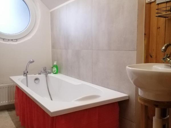 Ewa Dom : photo 6 de la chambre lit dans dortoir pour femmes de 6 lits