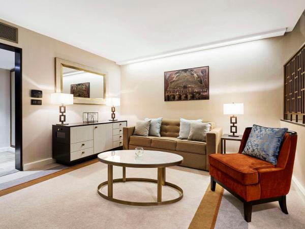 Hilton Budapest : photo 2 de la chambre loft suite lit king-size