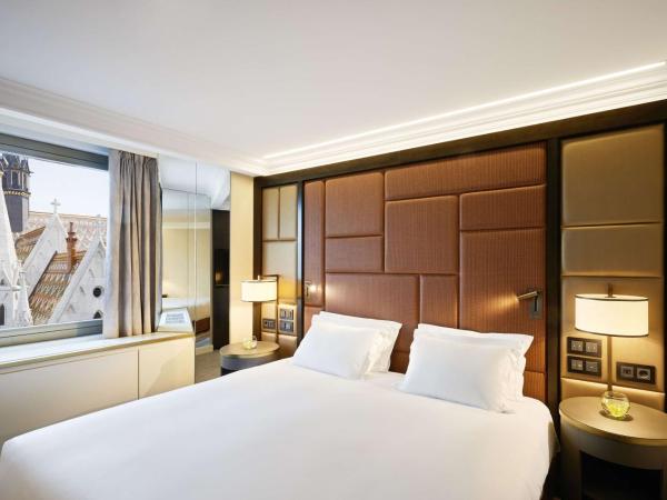 Hilton Budapest : photo 2 de la chambre suite junior lit king-size - vue sur danube