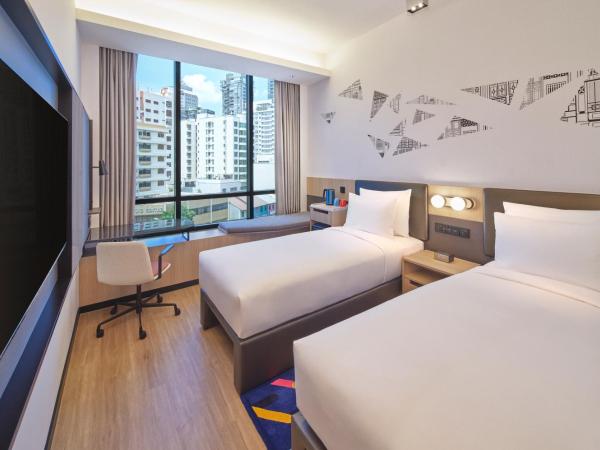 Aloft Singapore Novena : photo 1 de la chambre breezy, guest room, 2 twin, east wing