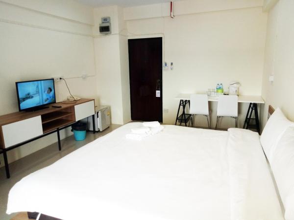 Komol Residence Bangkok : photo 3 de la chambre chambre double supérieure