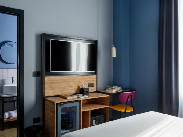 The Poet Hotel : photo 4 de la chambre chambre double standard