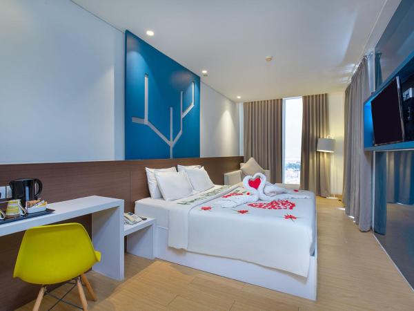 1O1 URBAN Jakarta Pemuda : photo 2 de la chambre suite