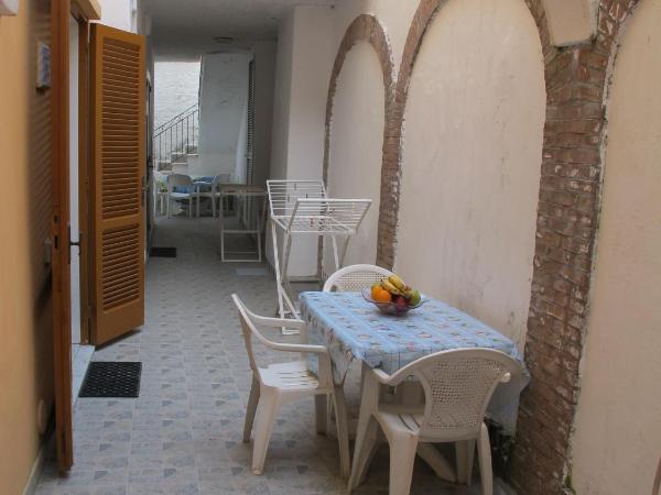 Aparthotel Villa Marinù : photo 9 de la chambre appartement 1 chambre standard