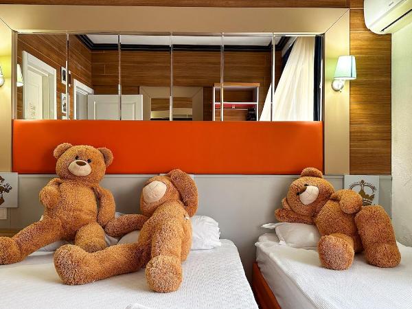 Club Hotel Anjeliq : photo 2 de la chambre chambre triple standard