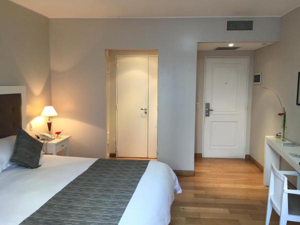 Purobaires Hotel Boutique : photo 5 de la chambre chambre double de luxe avec baignoire spa