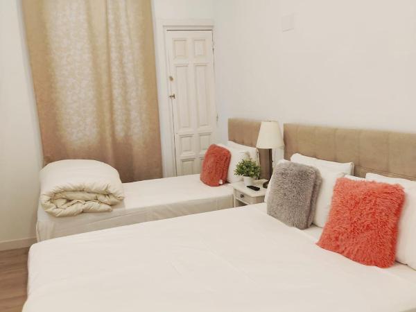 Grand Via House : photo 4 de la chambre chambre triple supérieure