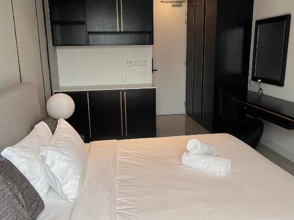 Axon Residence at Pavilion KLCC KL Tower view by KIMIRO : photo 10 de la chambre studio lit queen-size de luxe