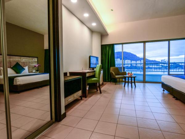 Flamingo Hotel by the Beach, Penang : photo 2 de la chambre deluxe double room with sea view (newly renovated)