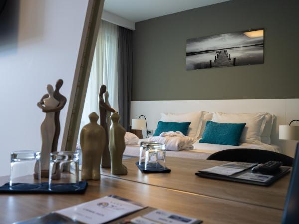 Residence Vaal : photo 6 de la chambre chambre double deluxe avec balcon - vue sur mer