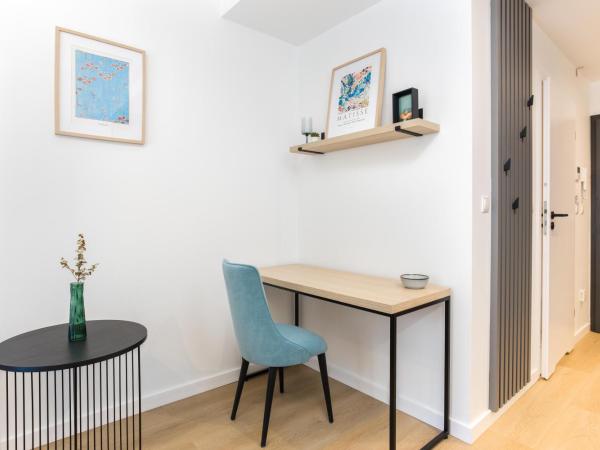 City Break Plac Wolności 6 Aparthotel : photo 5 de la chambre appartement avec balcon