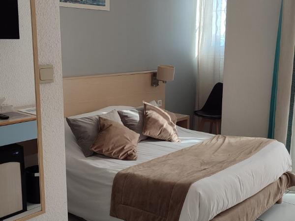 Hotel Restaurant Miramar L'orchidée : photo 1 de la chambre chambre double Économique