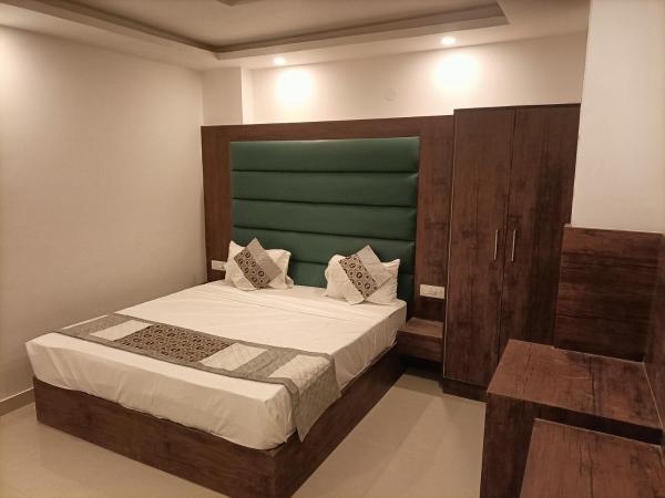 Hotel The Tark Near IGI Airport Delhi : photo 3 de la chambre chambre double