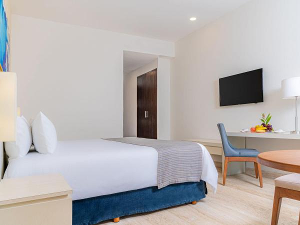 Krystal Vallarta : photo 2 de la chambre chambre lit king-size - vue sur montagne