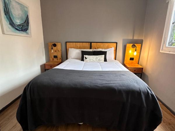 Hostel Sweet Home Palermo Soho : photo 4 de la chambre chambre simple avec salle de bains extérieure privative