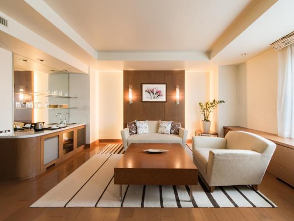 Sapporo Park Hotel : photo 4 de la chambre executive floor junior suite with spa bath with park view - non-smoking