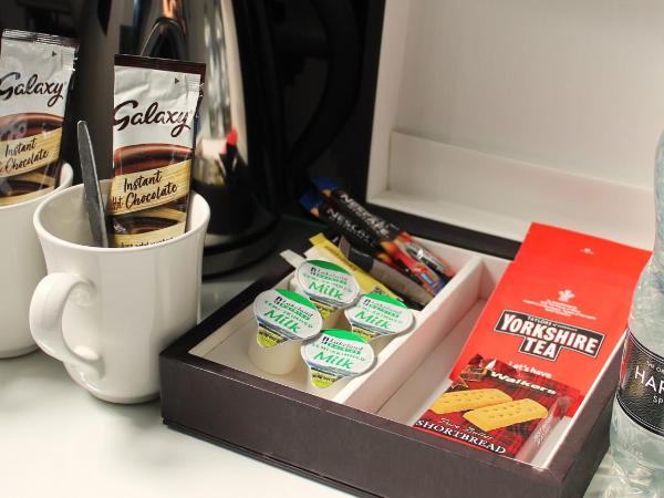 Weetwood Hall Estate : photo 3 de la chambre chambre double cosy