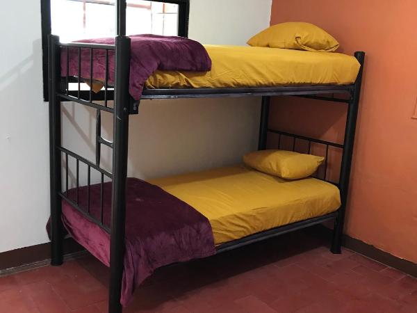 Santísimo Hostal Boutique : photo 4 de la chambre lit dans dortoir mixte de 4 lits