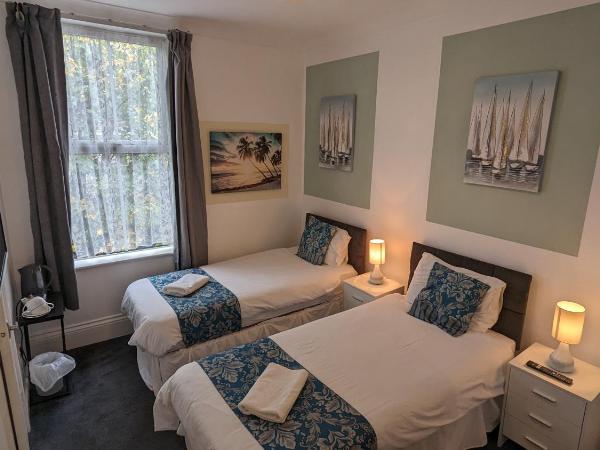 Cecil Court Hotel : photo 2 de la chambre chambre lits jumeaux deluxe