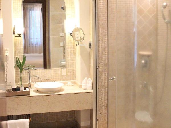 Aegean Suites Sanya Yalong Bay Resort : photo 5 de la chambre studio avec cuisine, ustensiles et lave-linge/sèche-linge - vue sur océan