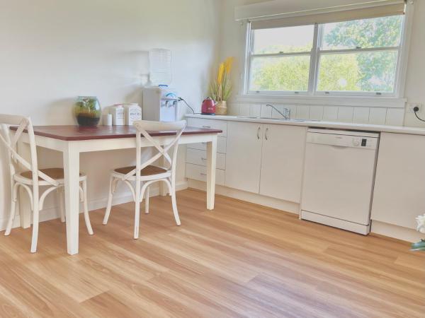 North Ryde Guesthouse : photo 5 de la chambre chambre queen supérieure avec salle de bains commune