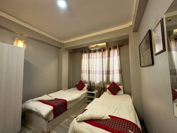 8848 Hostel : photo 3 de la chambre chambre lits jumeaux