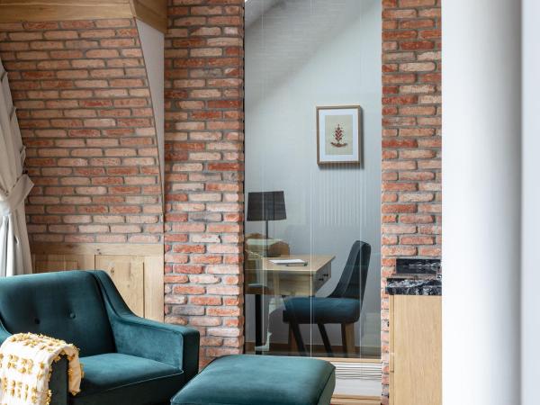 Aparthotel Cristina : photo 3 de la chambre suite supérieure