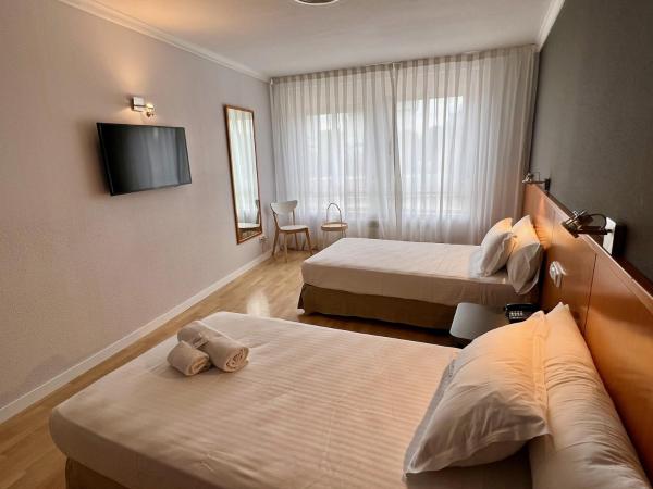 AP Hotel Madrid Airport : photo 1 de la chambre chambre lits jumeaux